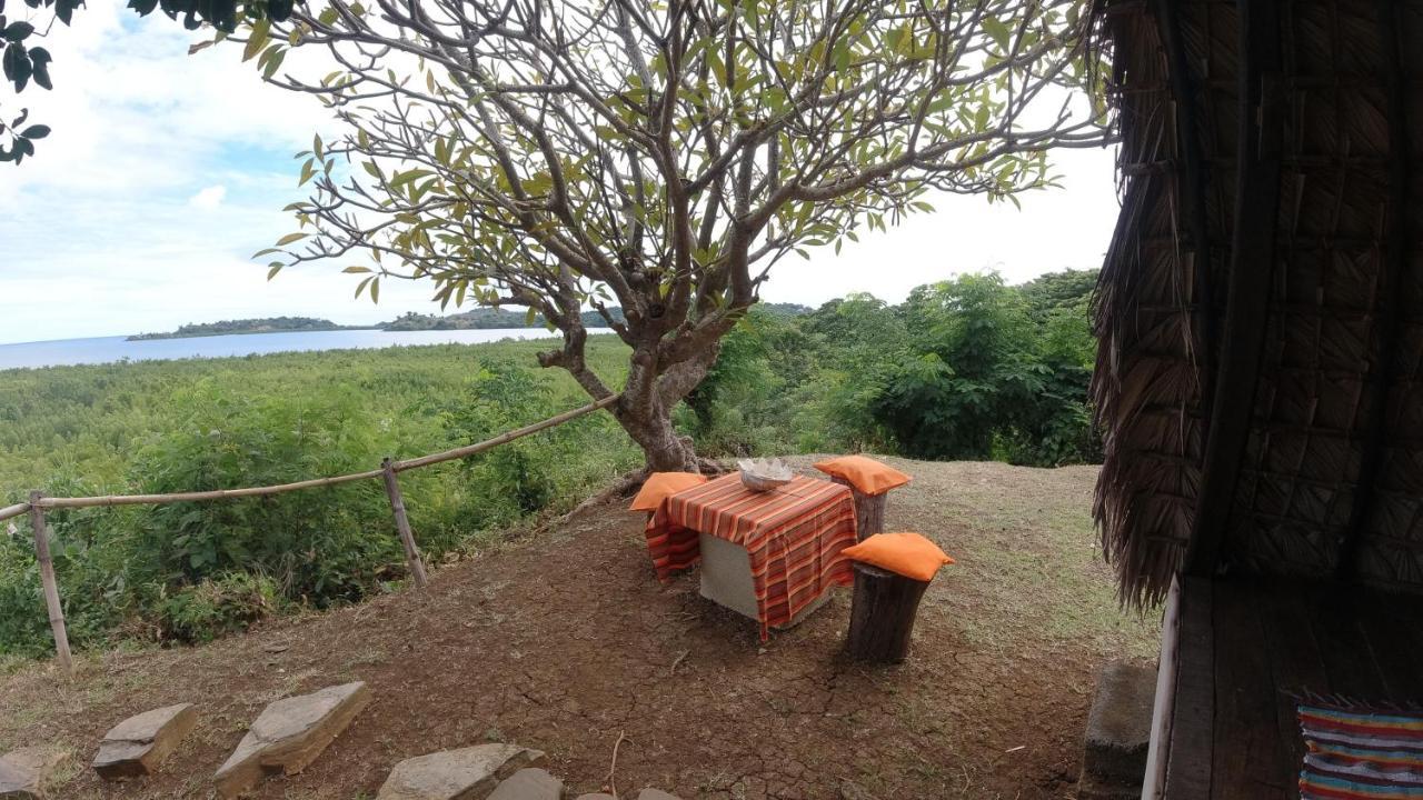Corto Novo Maison D'Hotes-Camping Nosy-Be Ngoại thất bức ảnh